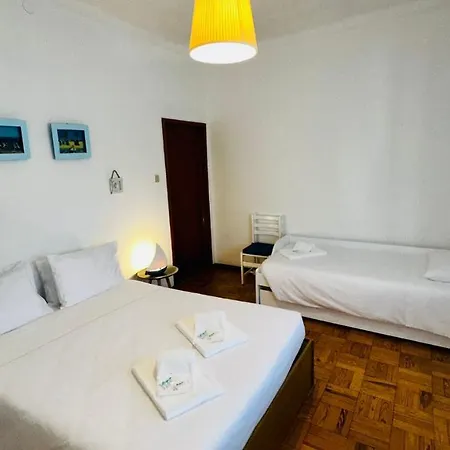 Hotel Up Royal Barra / *